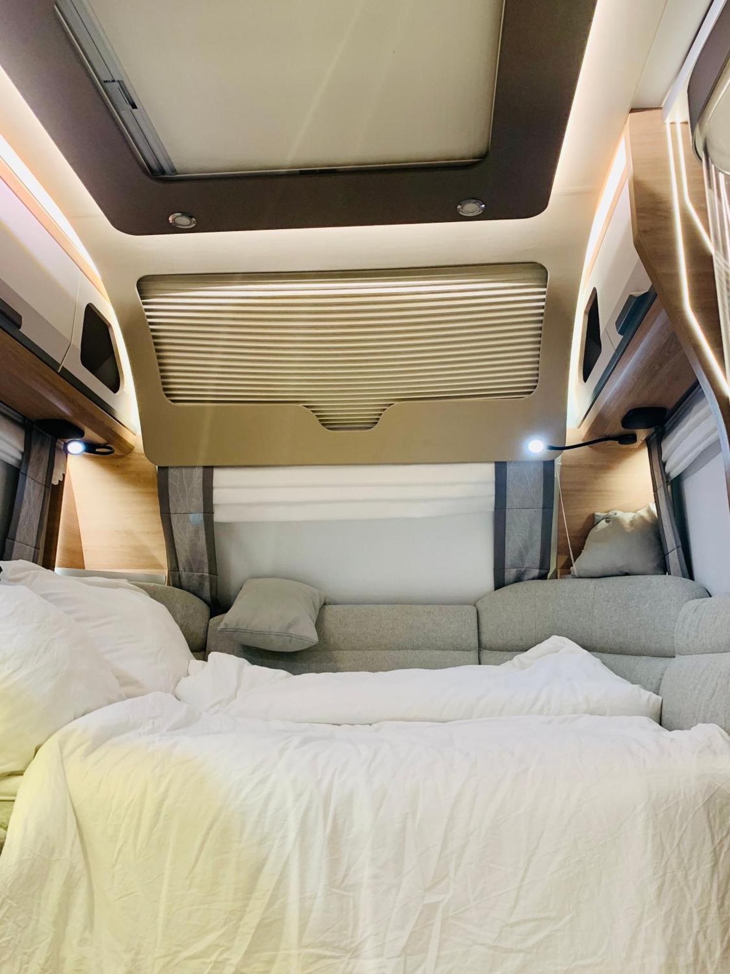 5 Sterne Wohnwagen Direkt An Der Messe - Comfortable New Caravan At Fair Trade - Floor Heating - 2 Big Beds - Fully Equipped - Auf Expo Plaza Und Messe - Klimaanlage - Fussbodenheizung - Reserved Site On Extra Cost Apartment Hannover
